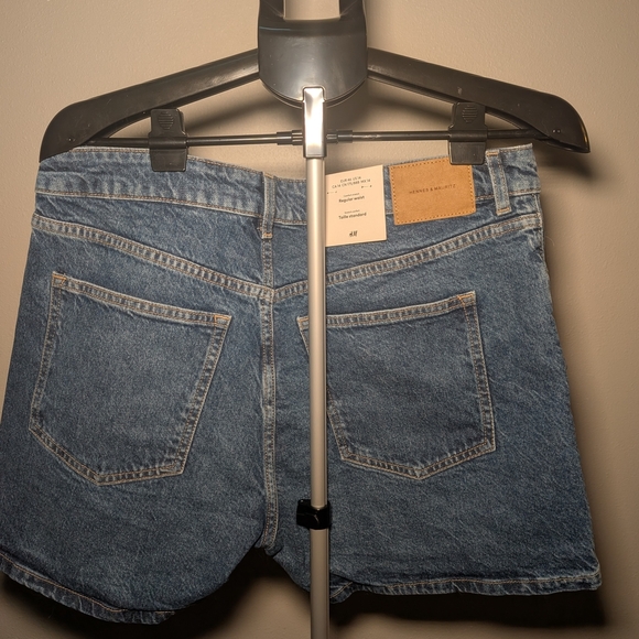 Bundle Of 2 H&M Jean Shorts Size 14 - Picture 8 of 11